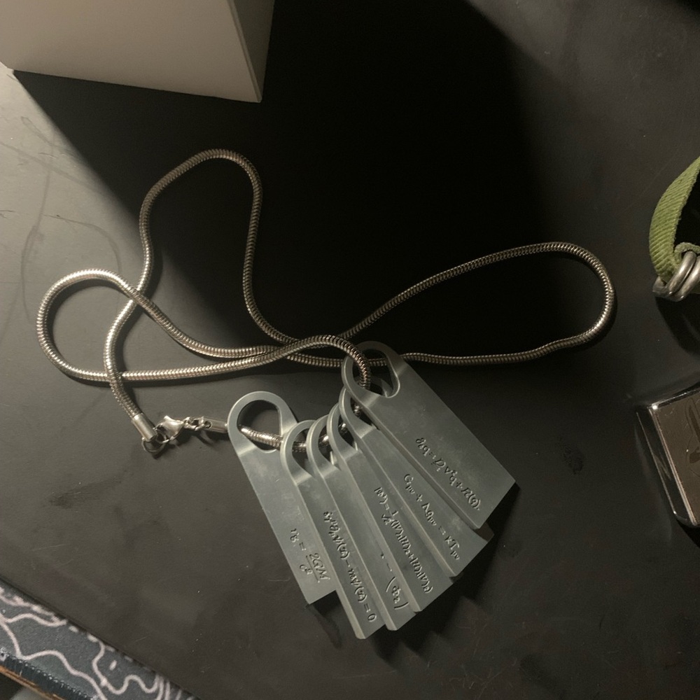 Video Kojima, death, stranding necklace, authentic cosplay, titanium bars - Picture 6 of 6